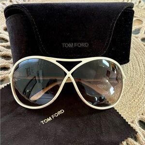 Tom Ford TF 184 25G Vicky Butterfly Aviator Designer Sunglasses IVORY.